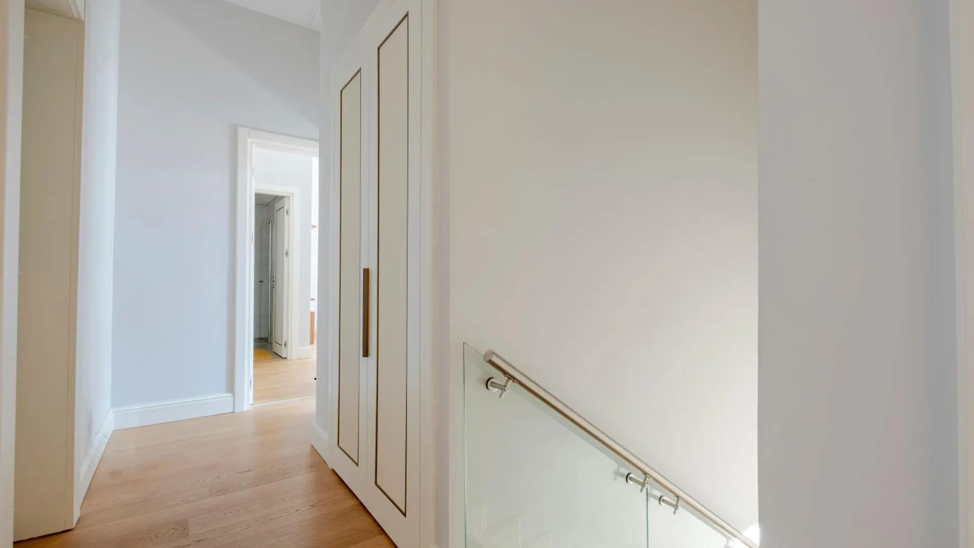 Spacious Duplex Apartment With 3 Bedrooms And 2 Bathrooms Istanbul 0*,  Turkey