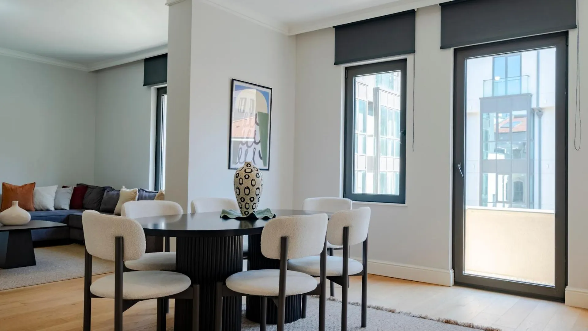Spacious Duplex Apartment With 3 Bedrooms And 2 Bathrooms Istanbul