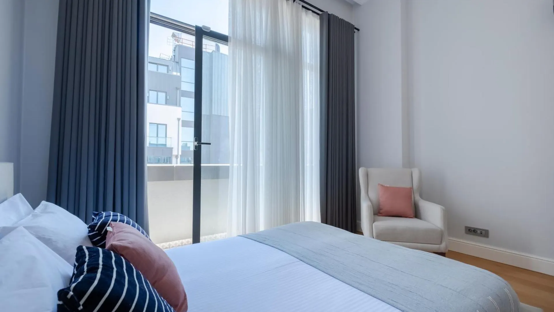 Spacious Duplex Apartment With 3 Bedrooms And 2 Bathrooms Istanbul 0*,