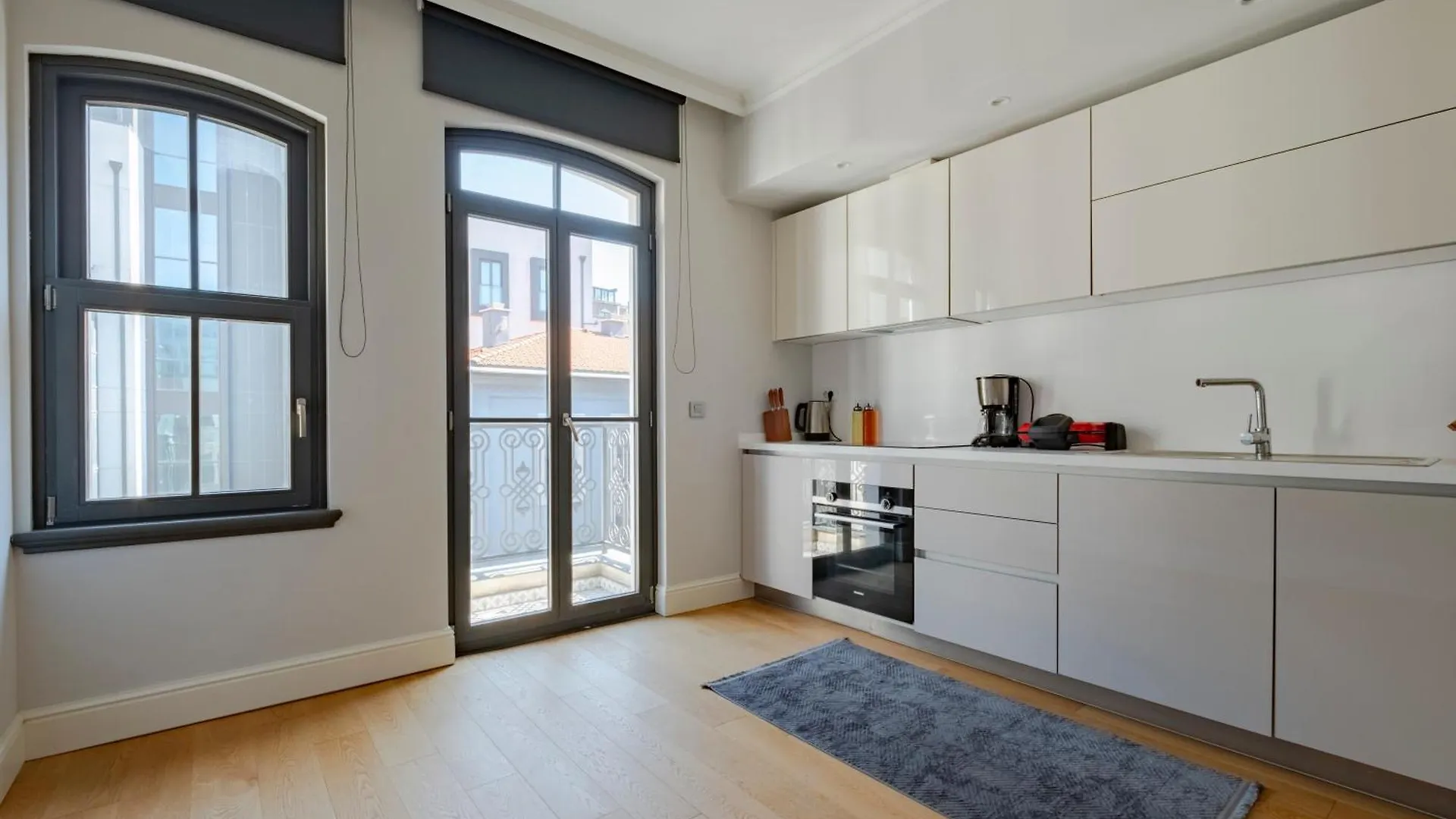 Spacious Duplex Apartment With 3 Bedrooms And 2 Bathrooms Istanbul