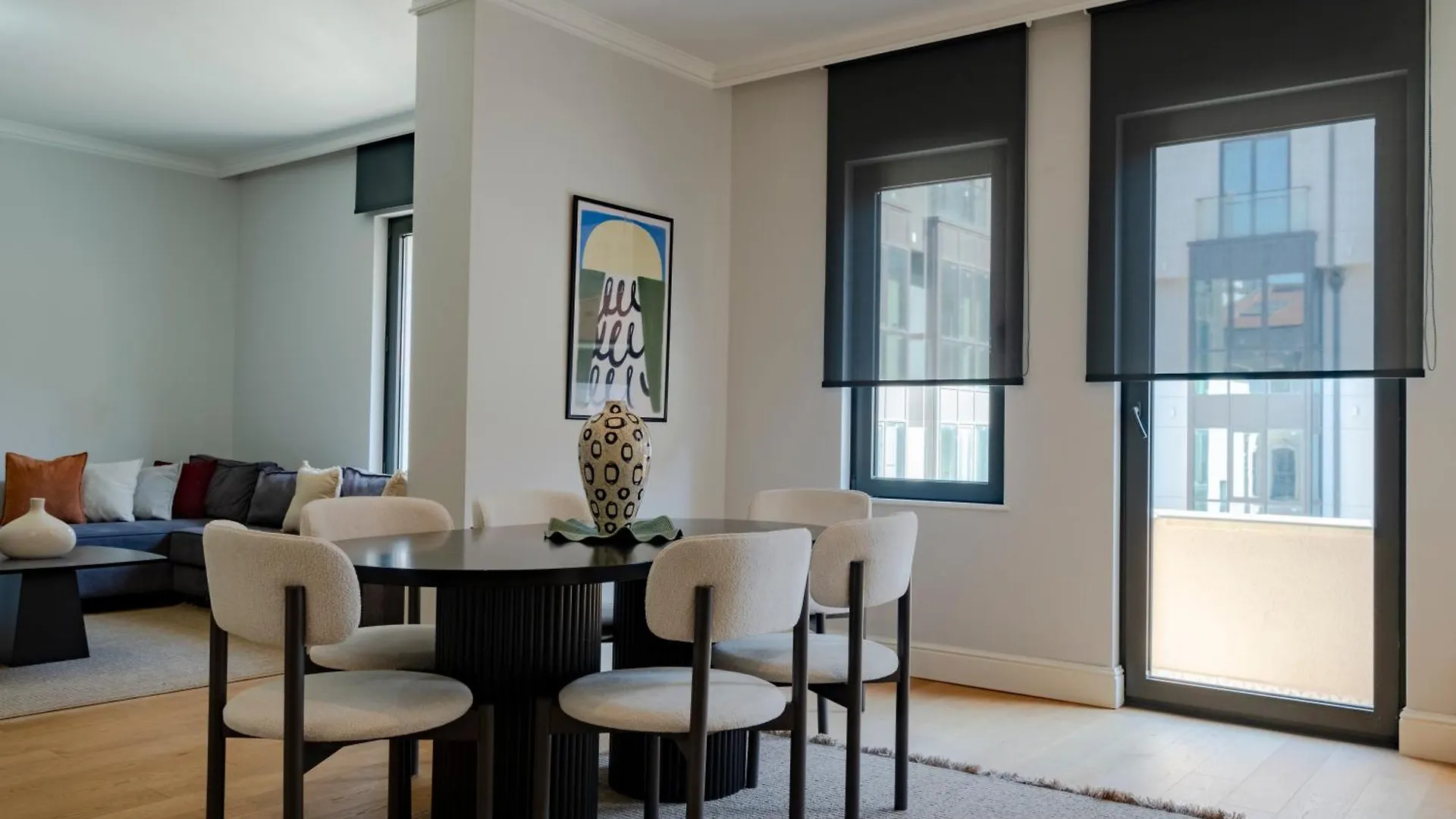 Spacious Duplex Apartment With 3 Bedrooms And 2 Bathrooms Istanbul 0*,