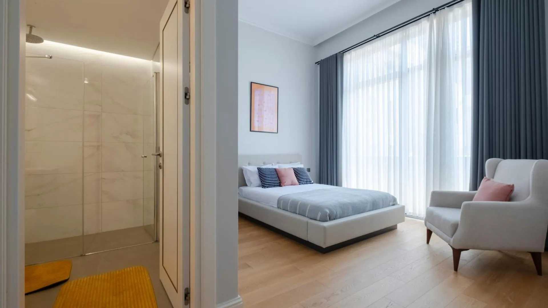 Spacious Duplex Apartment With 3 Bedrooms And 2 Bathrooms Istanbul